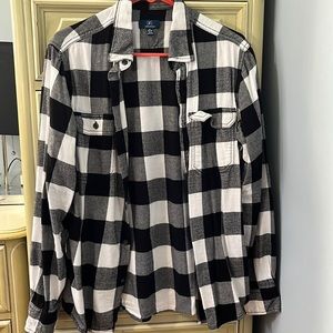 Men’s M flannel